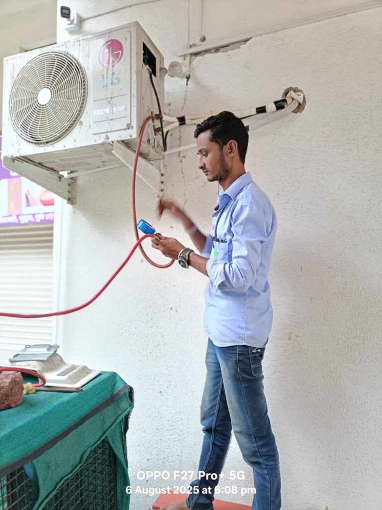 whatsapp image 2025 11 08 at 22.00.30